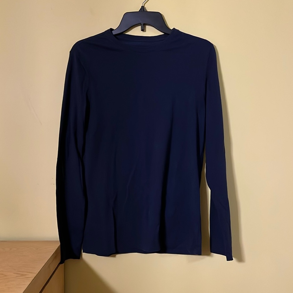 Goodfellow and Co. navy blue long sleeve T-shirt